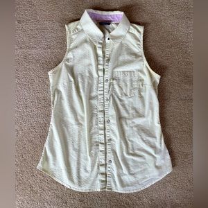 Columbia PFG Women’s Vest Sleeveless Button Down Shirt